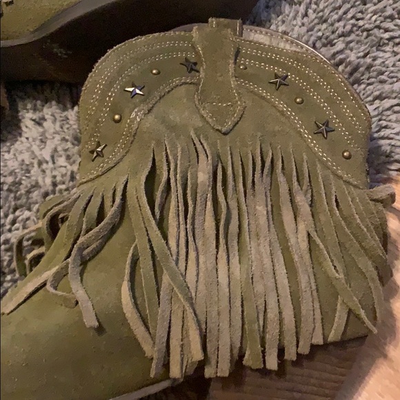 Used Very Volatile Green Leather Bootie Sz 10 - Picture 3 of 13